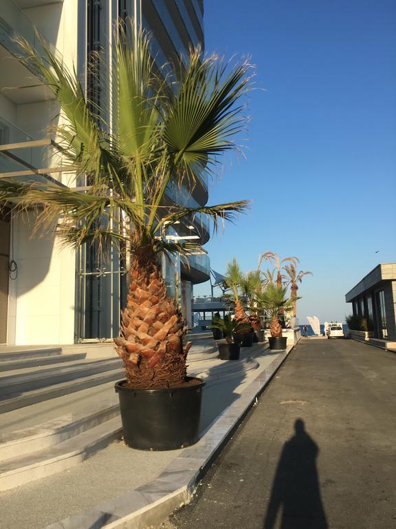 Arthemis Apartment Mamaia Buitenkant foto