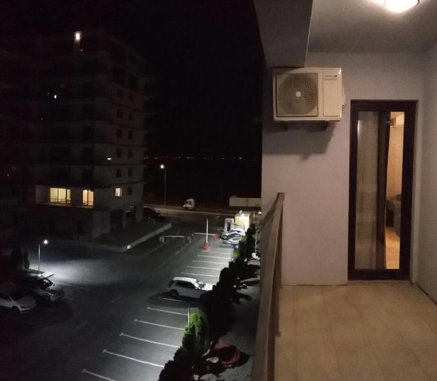 Arthemis Apartment Mamaia Buitenkant foto