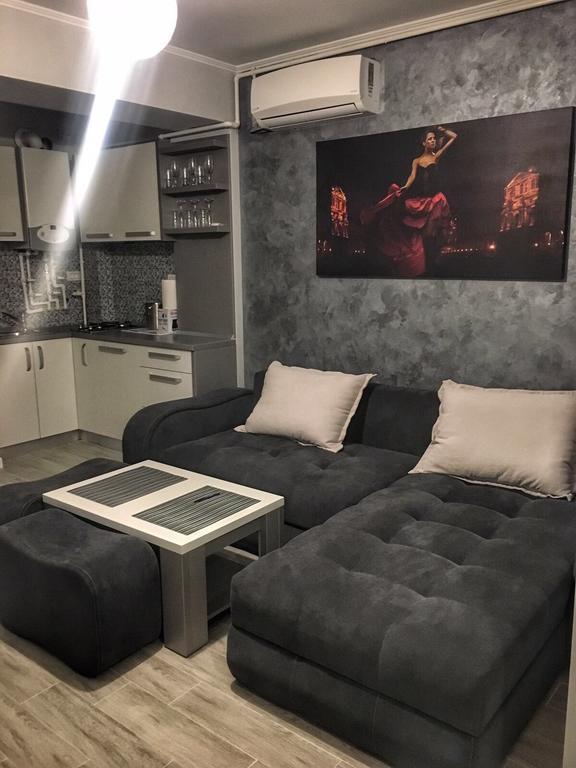 Arthemis Apartment Mamaia Buitenkant foto