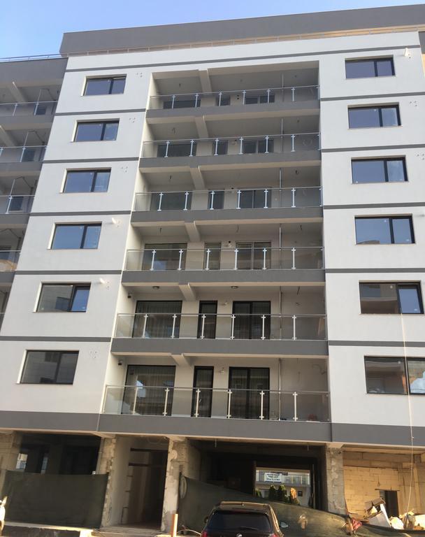 Arthemis Apartment Mamaia Buitenkant foto